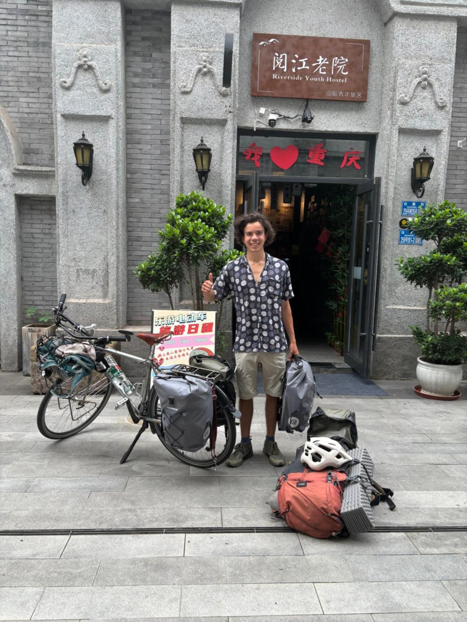 Riverside International Youth Hostel阅江老院青年旅舍 Csungking Kültér fotó